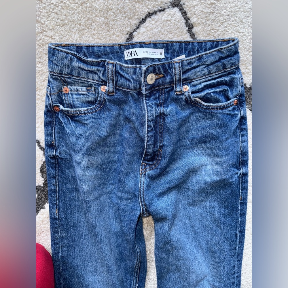 Zara Z1975 MOM FIT JEANS WITH A HIGH WAIST - Picture 6 of 13